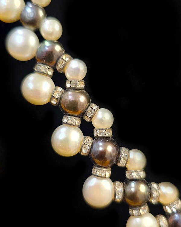 PEARLY DREAMS - Image 2