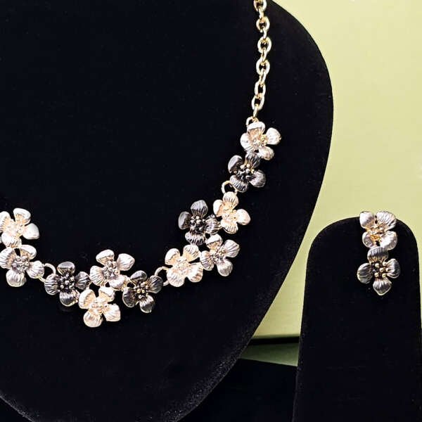 SUMMER DAISIES - Image 3