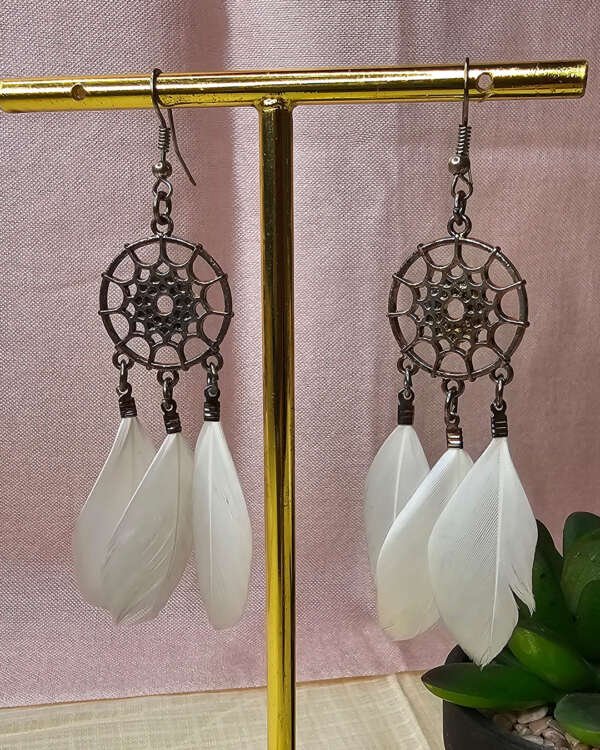 IVORY WINGS - Image 5
