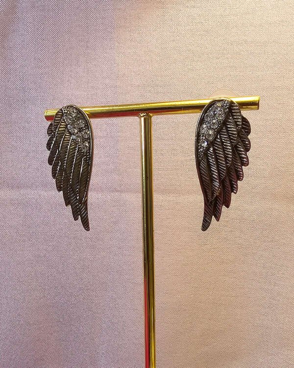 ANGEL WINGS - Image 2